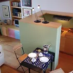 Maria 2, Lakefront Art On Maggiore Apartment